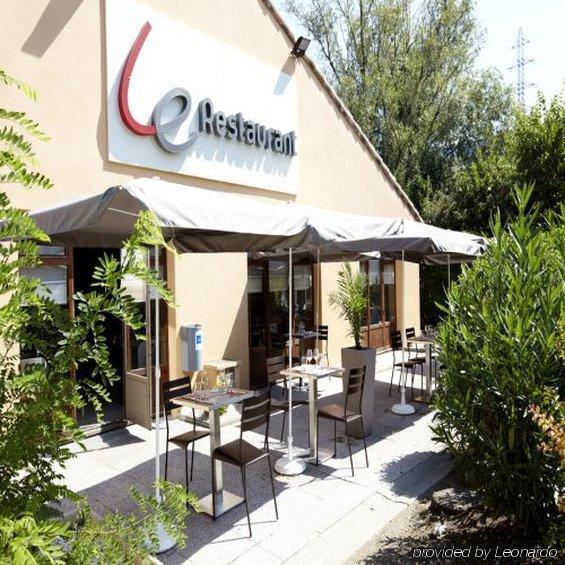 Campanile Saint-Die Restauracja zdjęcie